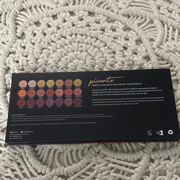 Karity Picante Eyeshadow Palette - Warm Tones - Picture 5 of 8